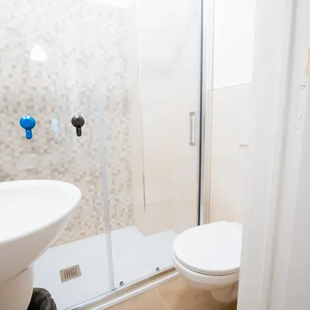 Apartment Beachfront Bari