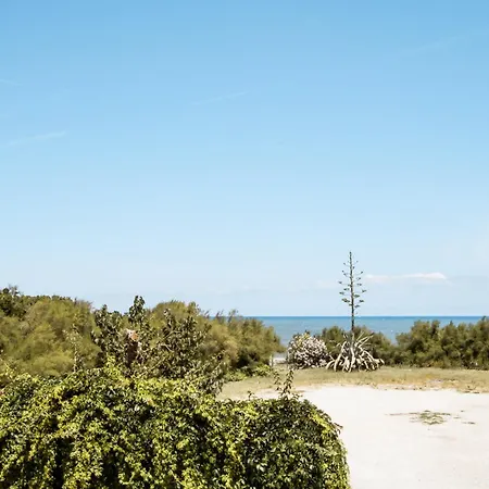 Beachfront Apartment Bari